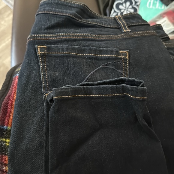 Lane Bryant Skinny Jeans-Genius Fit - Picture 4 of 5